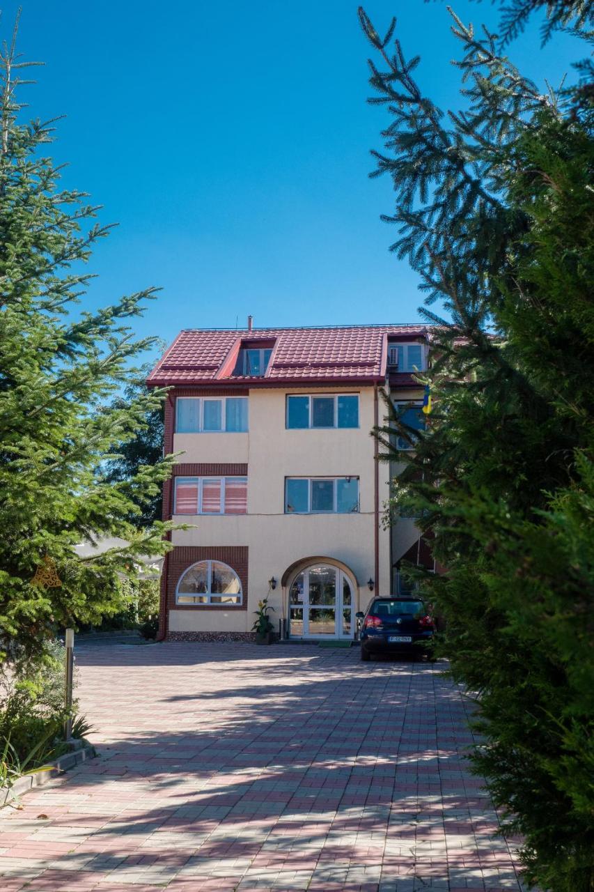 Pension Motanul Galanton Snagov Exterior photo